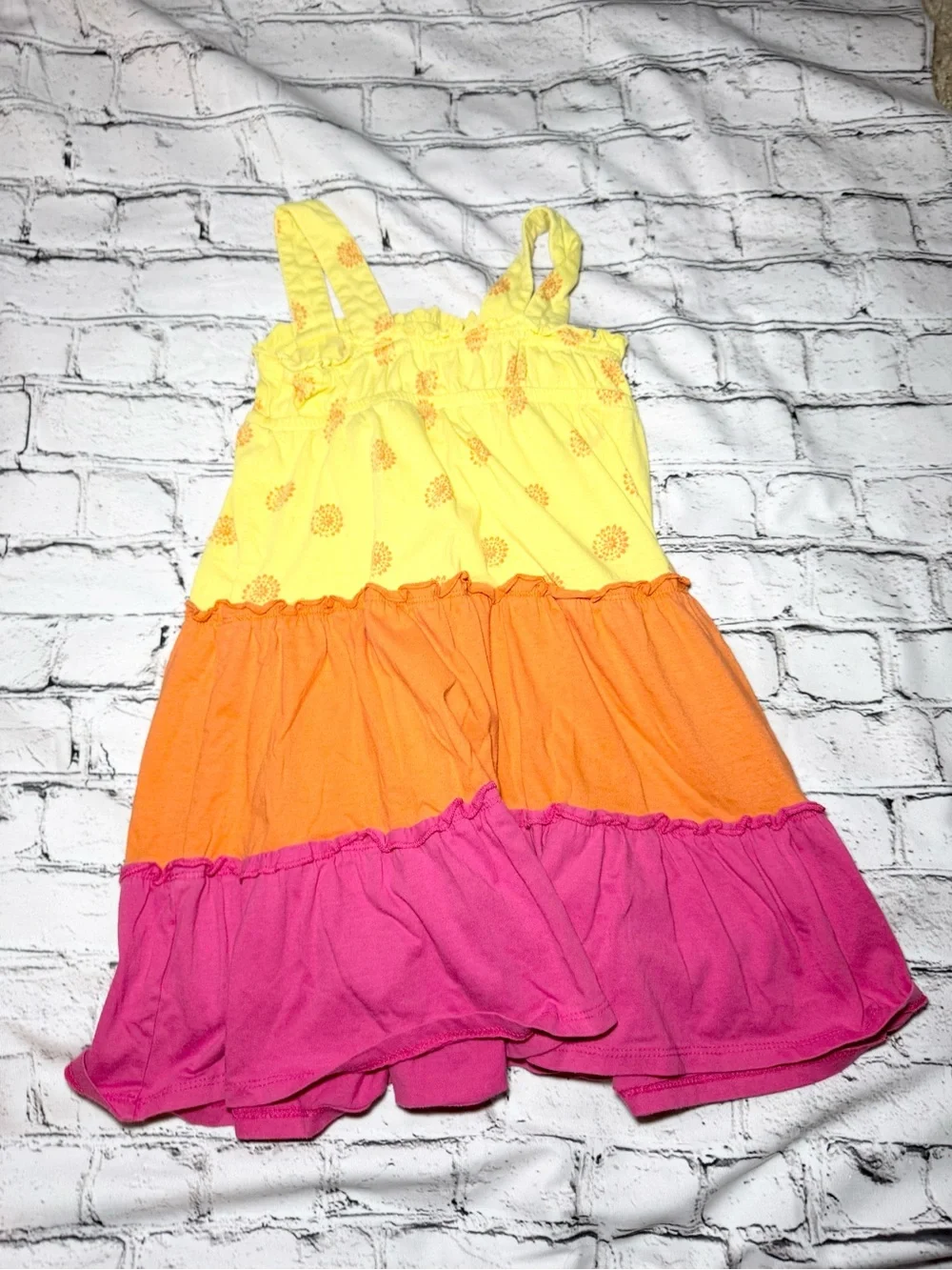 Summer dress. Size M(5/6)